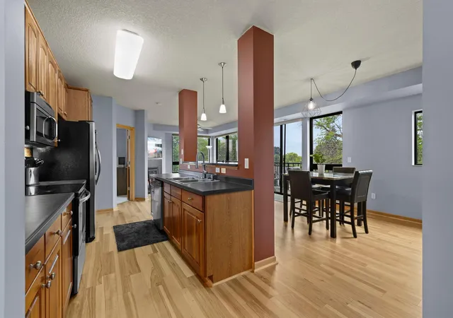 7601-aldrich-ave-s-317-richfield-mn-55423/hzid_b74e0017