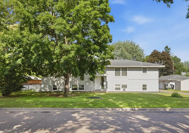 5116-edgewood-ave-n-minneapolis-mn-55428/hzid_017e3a01