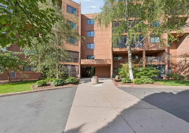 3320-louisiana-ave-s-504-saint-louis-park-mn-55426/hzid_49d43650