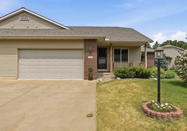 2538-hils-ct-a-menomonie-wi-54751/hzid_9ac24c25