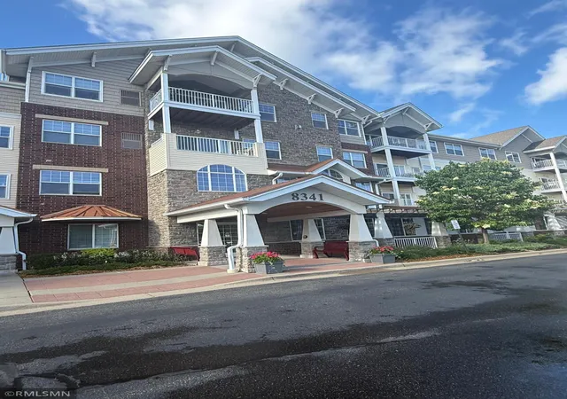8341-lyndale-ave-s-409-bloomington-mn-55420/hzid_8c9651a2