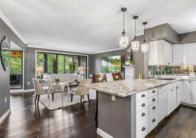 1077-sibley-memorial-hwy-602-lilydale-mn-55118/hzid_eb7ec06e