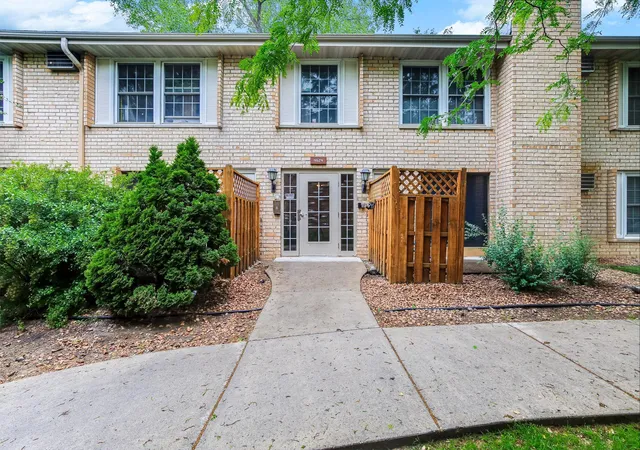 4624-cedar-lake-rd-s-4-minneapolis-mn-55416/hzid_d74fb073