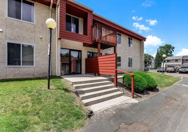 157-mindy-ln-34-montrose-mn-55363/hzid_6f55ee51