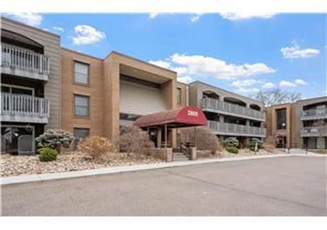 2800-hamline-ave-n-248-saint-paul-mn-55113/hzid_88e0edc3