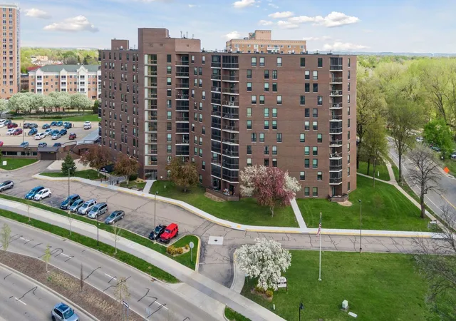 6615-lake-shore-dr-s-1009-richfield-mn-55423/hzid_2ce1039b