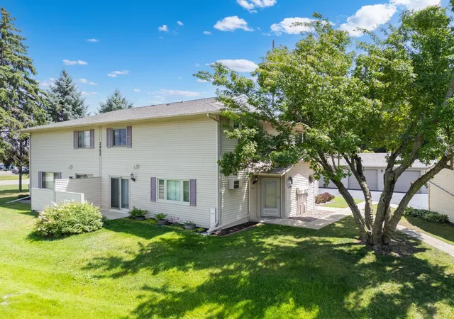 2457-broadway-ave-s-a-rochester-mn-55904/hzid_faa3abaa