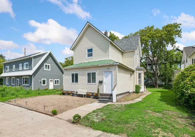 825-18th-avenue-ne-minneapolis-mn-55418/hzid_e9f330b1