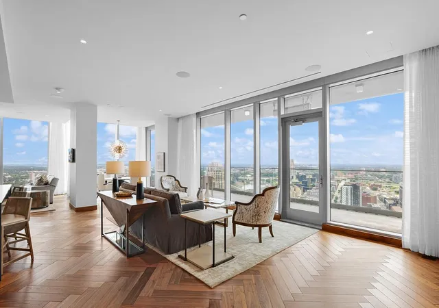 255-hennepin-ave-3402-minneapolis-mn-55401/hzid_eb42a90c