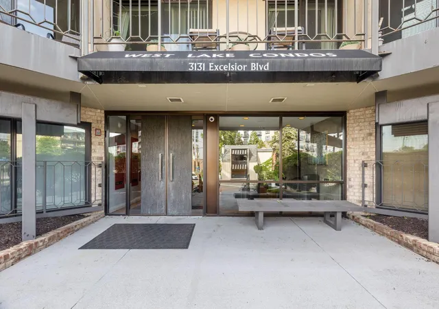 3131-excelsior-blvd-211-minneapolis-mn-55416/hzid_fb2ad8d8