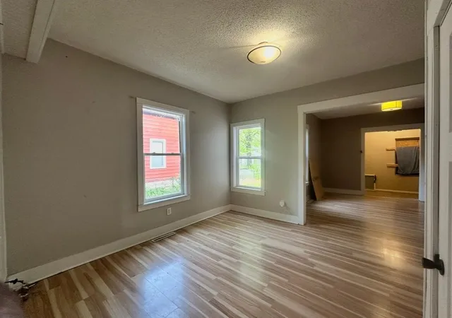 810-30th-avenue-n-minneapolis-mn-55411/hzid_8405b8ba