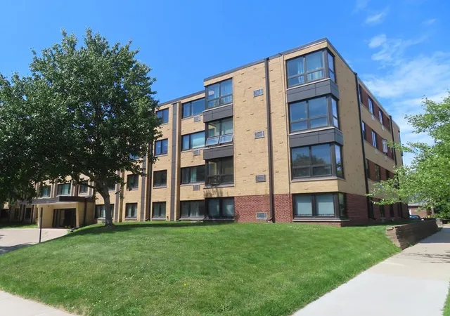 2500-blaisdell-ave-211-minneapolis-mn-55404/hzid_eee5f8c9