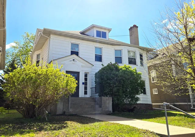 2215-pleasant-ave-minneapolis-mn-55404/hzid_1da7897f