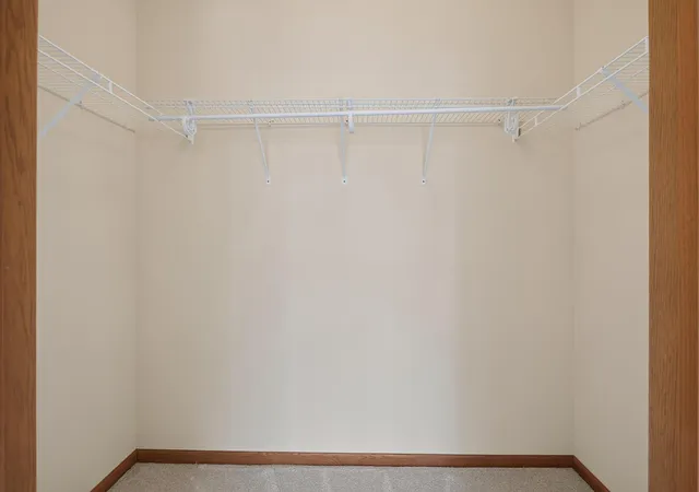 8200-w-33rd-st-323-saint-louis-park-mn-55426/hzid_b3c89034