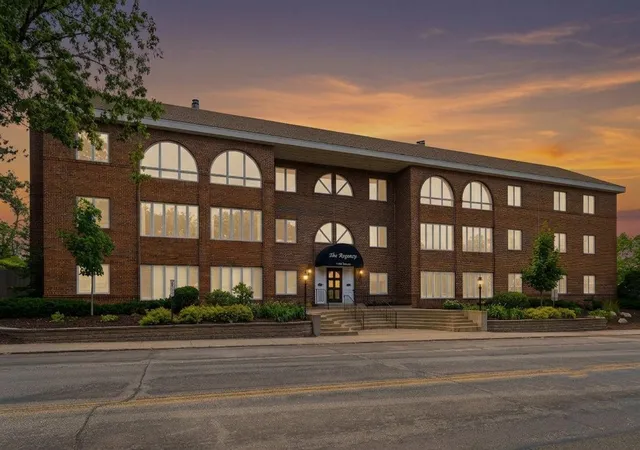 5100-france-ave-s-102-edina-mn-55410/hzid_f3fb00d8