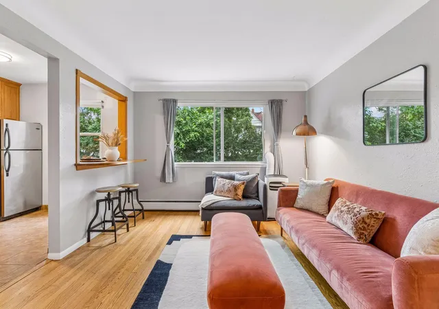 656-ashland-ave-7-saint-paul-mn-55104/hzid_4bf23778