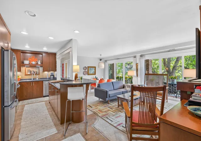 6421-colony-wy-2d-edina-mn-55435/hzid_b2100d52