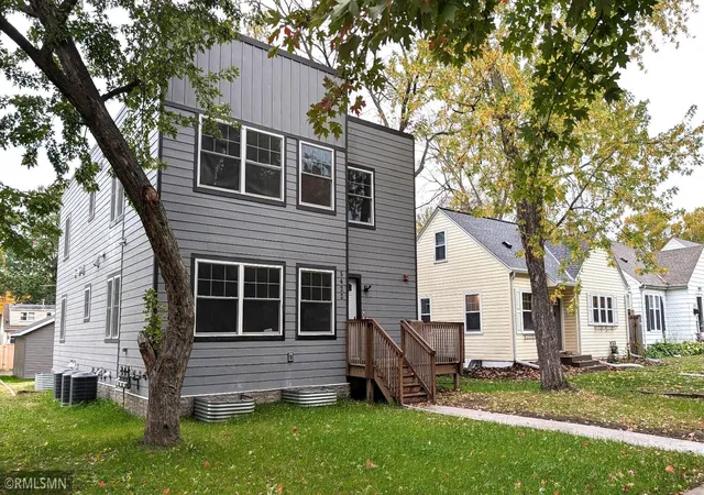 5424-32nd-avenue-s-minneapolis-mn-55417/hzid_a80e76cb