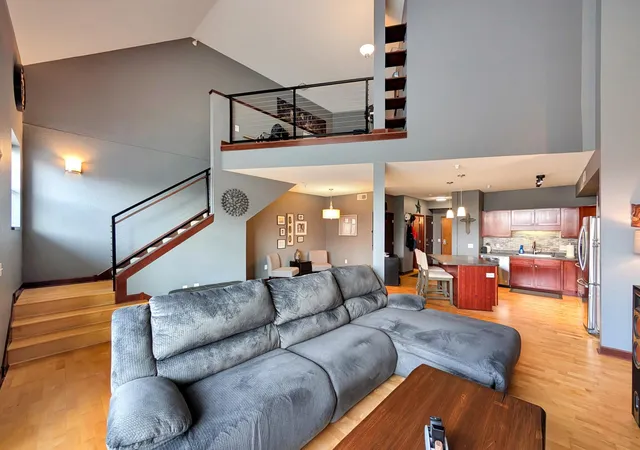 308-e-18th-st-305-minneapolis-mn-55404/hzid_b69421a0