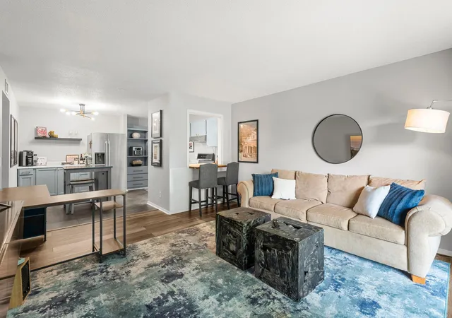 4120-parklawn-ave-231-minneapolis-mn-55435/hzid_617c4864