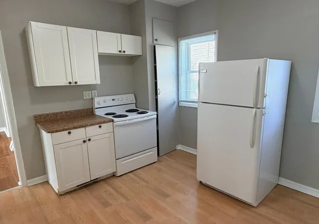 353-lawson-ave-e-saint-paul-mn-55130/hzid_a24885ad