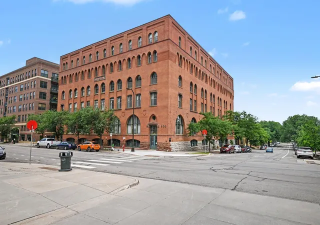 400-n-1st-st-507-minneapolis-mn-55401/hzid_da0bbe53