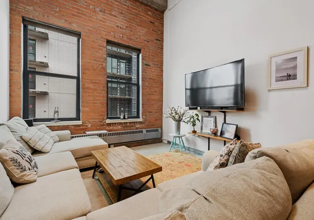 250-park-ave-712-minneapolis-mn-55415/hzid_a1e6a71d