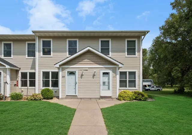 634-pine-st-5-prescott-wi-54021/hzid_13e3554d