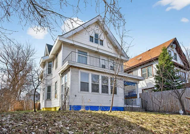 2125-n-6th-street-minneapolis-mn-55411/hzid_5eddb06c