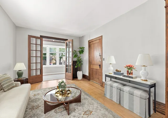 2729-colfax-ave-s-minneapolis-mn-55408/hzid_18071a5d