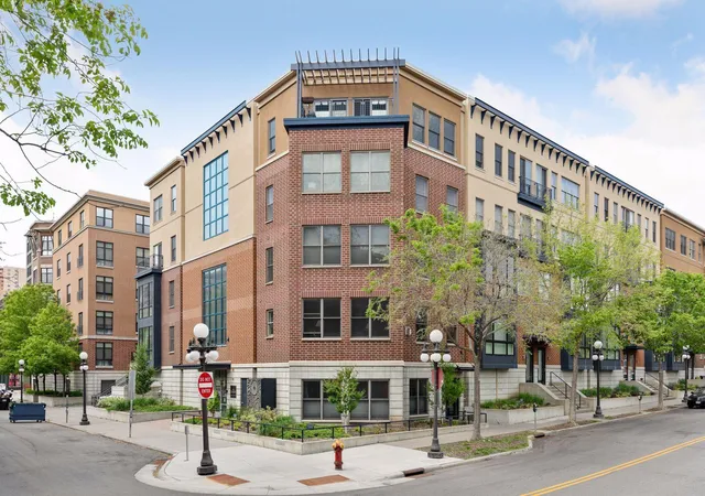 209-8th-street-e-109-saint-paul-mn-55101/hzid_2085266d