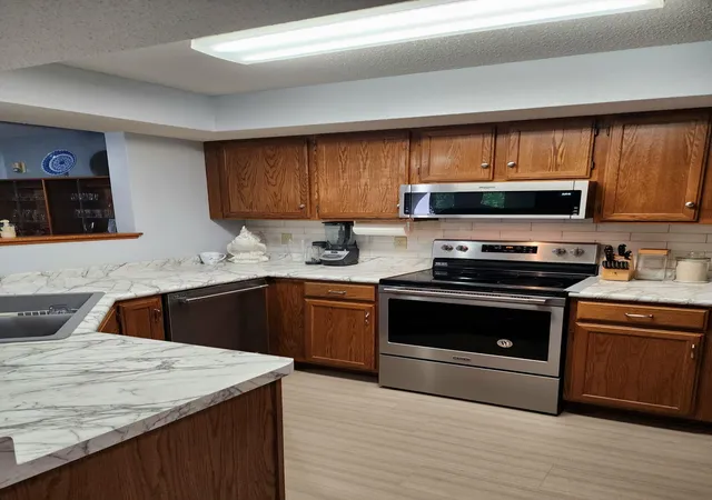 520-5th-street-sw-217-willmar-mn-56201/hzid_ad52ed2d