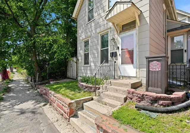 53-dale-st-n-saint-paul-mn-55102/hzid_a64e20dd