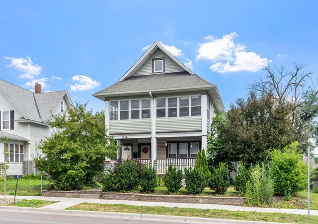 1149-minnehaha-ave-e-saint-paul-mn-55106/hzid_e2756961