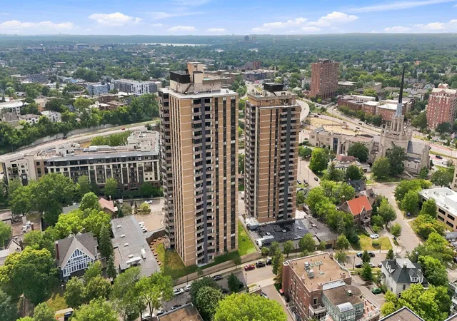 410-groveland-ave-2003-minneapolis-mn-55403/hzid_ec392b93