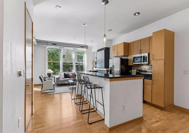 3640-wooddale-ave-s-111-saint-louis-park-mn-55416/hzid_fe3898e0