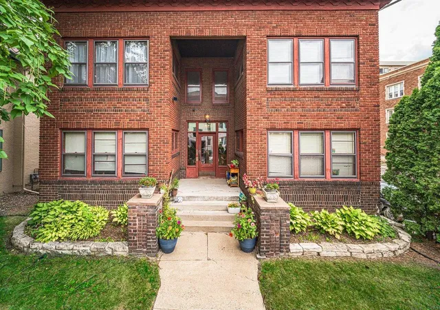 2895-james-ave-s-4-minneapolis-mn-55408/hzid_44055cf4