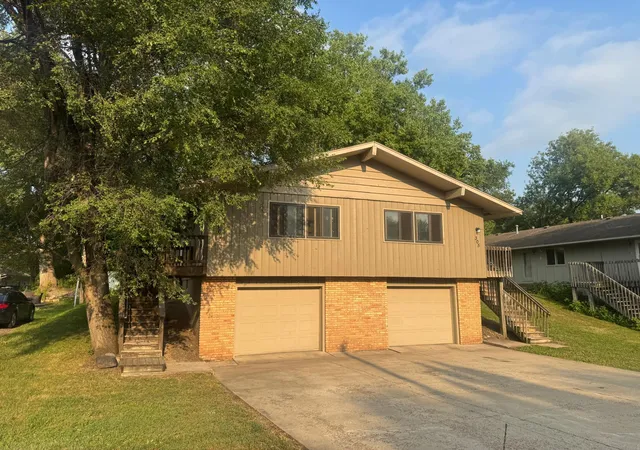 305-jackson-ave-n-hopkins-mn-55343/hzid_616539ef