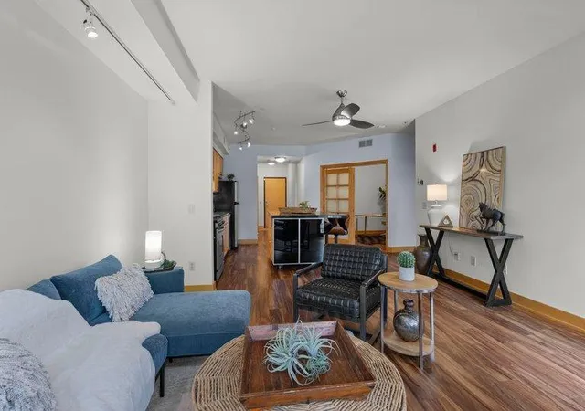 4500-chicago-ave-s-110-minneapolis-mn-55407/hzid_5a2f80d2