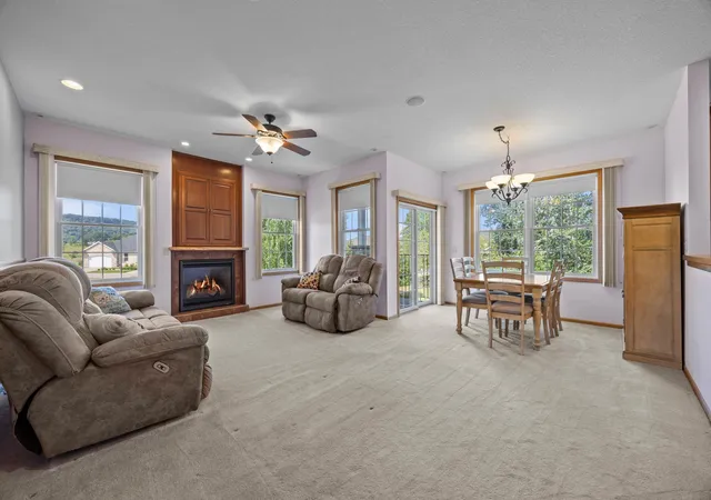 755-hickory-wy-2-lake-city-mn-55041/hzid_1aef2e94
