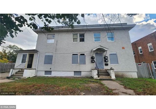 1052-ross-ave-saint-paul-mn-55106/hzid_242e39a8