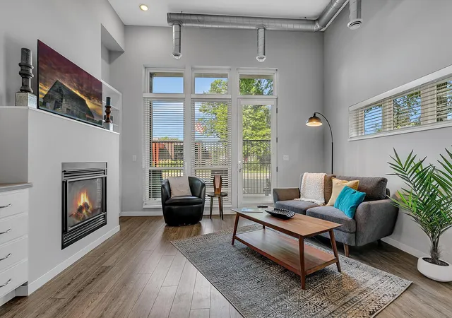 24-college-ave-n-101-saint-joseph-mn-56374/hzid_9f4be04e