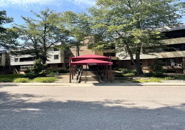 7500-cahill-rd-311c-edina-mn-55439/hzid_8f13d596