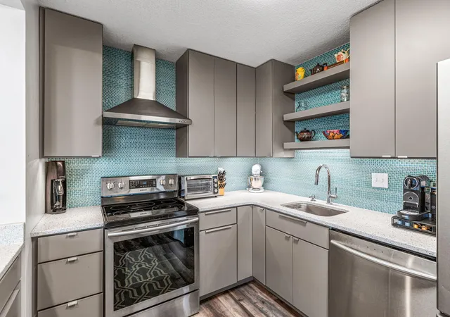 78-10th-street-e-2910-saint-paul-mn-55101/hzid_a75ca7e8