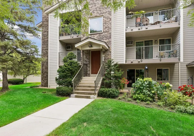 2130-ridge-dr-23-saint-louis-park-mn-55416/hzid_ee660ad3