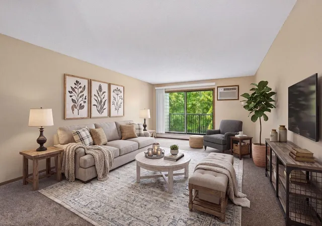 4-pine-tree-dr-215-saint-paul-mn-55112/hzid_1f0f3e6e