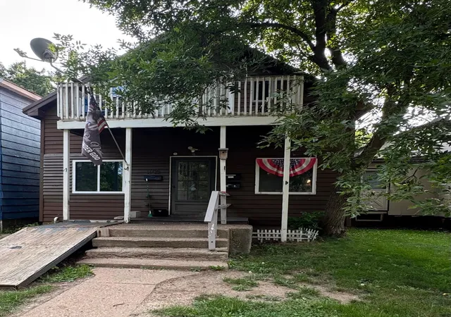 1105-16th-avenue-e-hibbing-mn-55746/hzid_0f8cf8f1