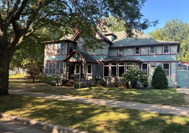 1857-carroll-ave-saint-paul-mn-55104/hzid_1314107f