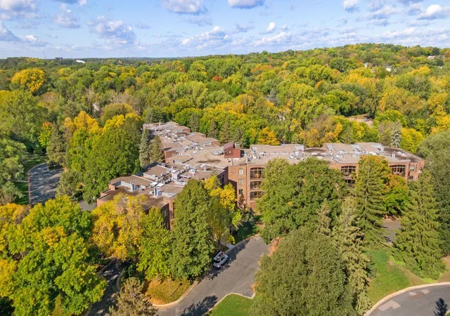 5601-dewey-hl-rd-210-minneapolis-mn-55439/hzid_d2eca6de