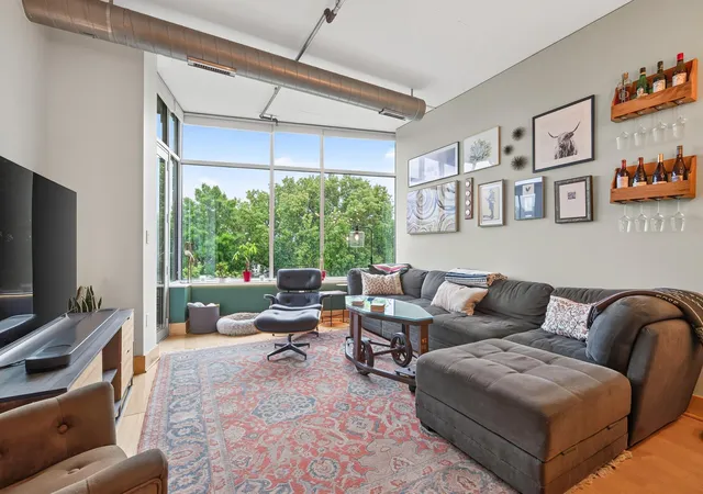 150-2nd-st-ne-b404-minneapolis-mn-55413/hzid_d4349a15